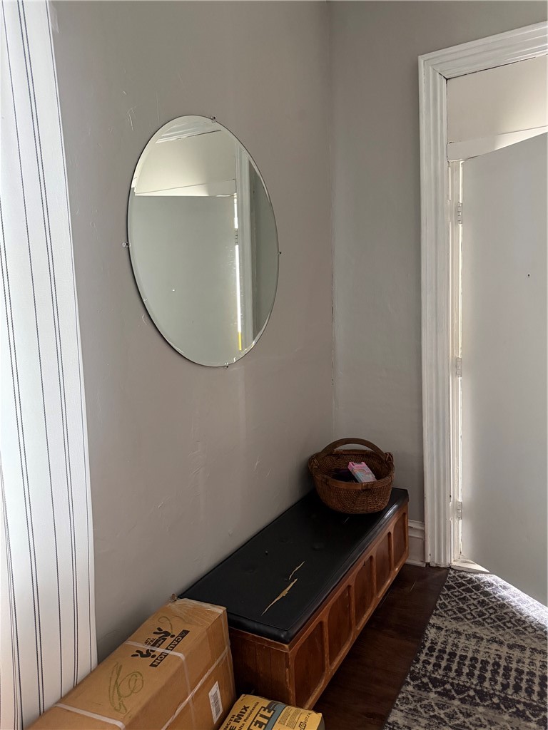 312 E Green St — photo 4