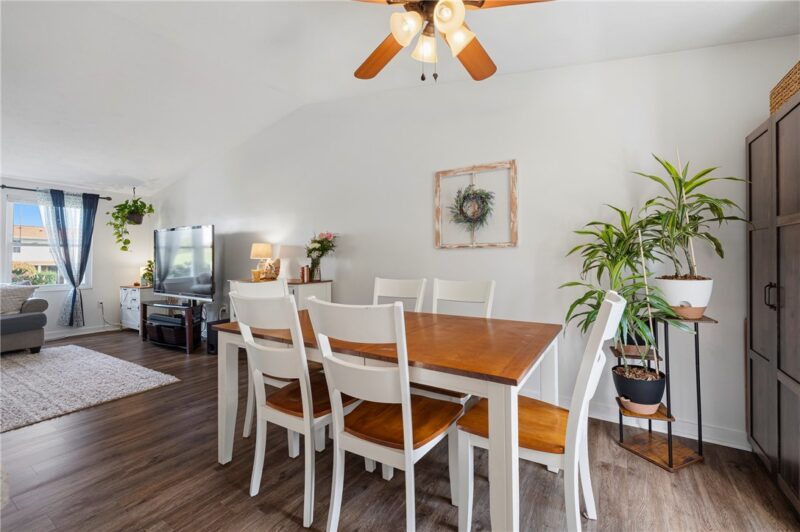 217 Scottsdale Dr — photo 7