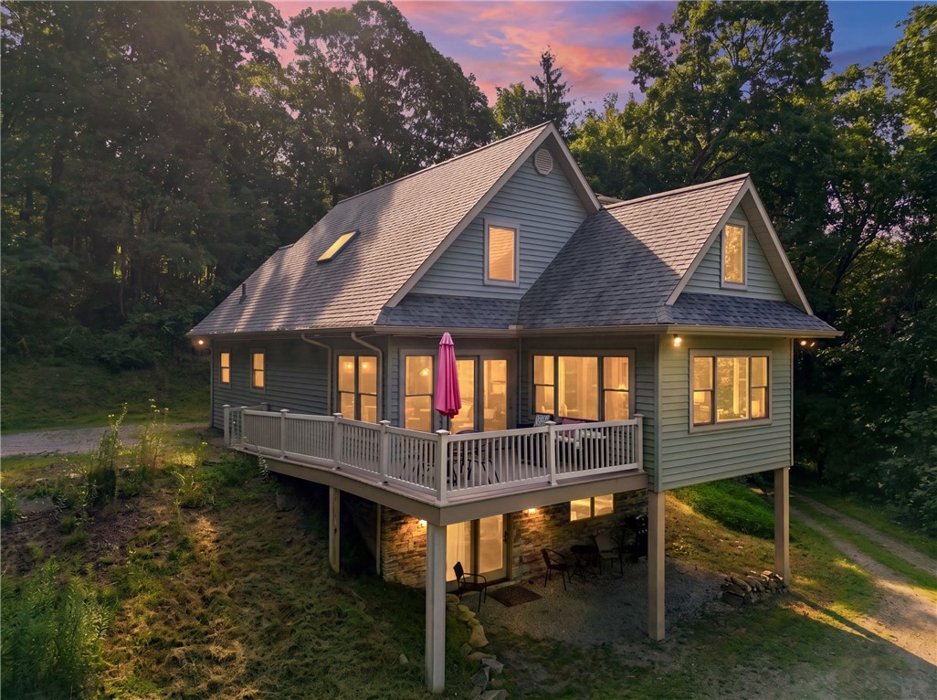 192 Rocky Ridge Rd — photo 1