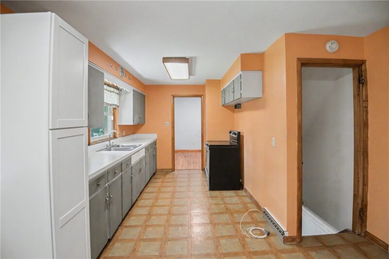 4100 Stewart Dr — photo 3