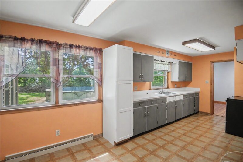 4100 Stewart Dr — photo 5