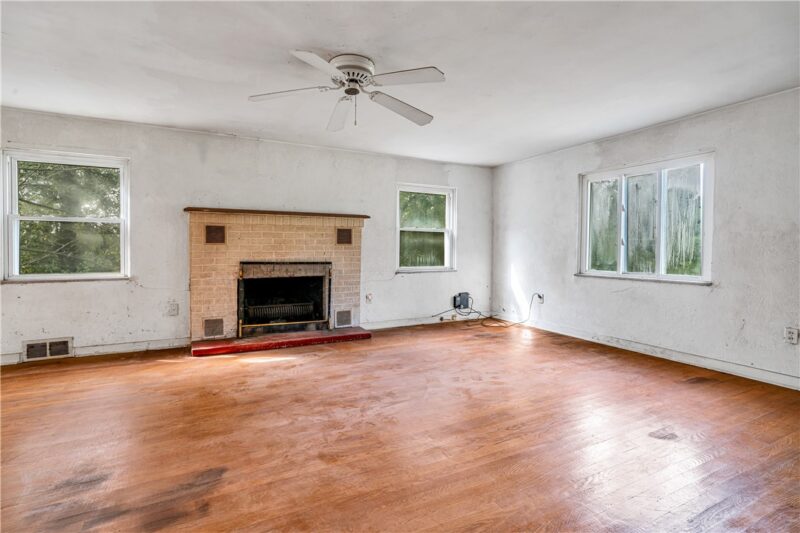 309 Duff Road — photo 3
