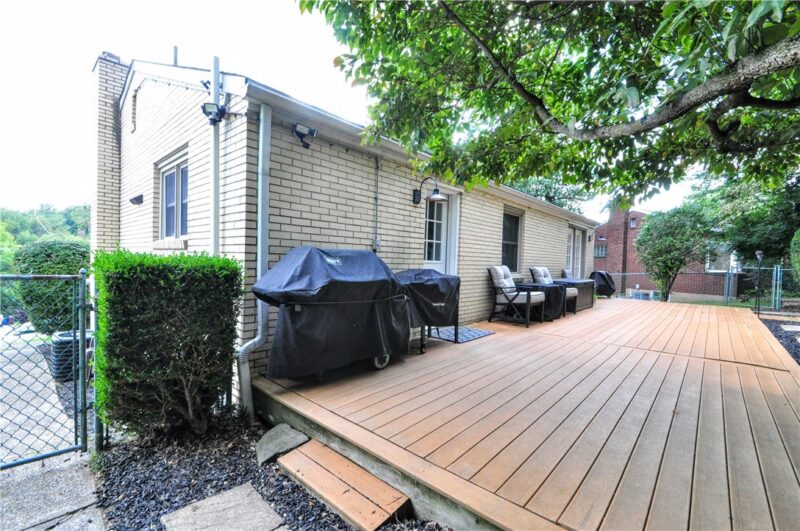 245 Revo Road — photo 5