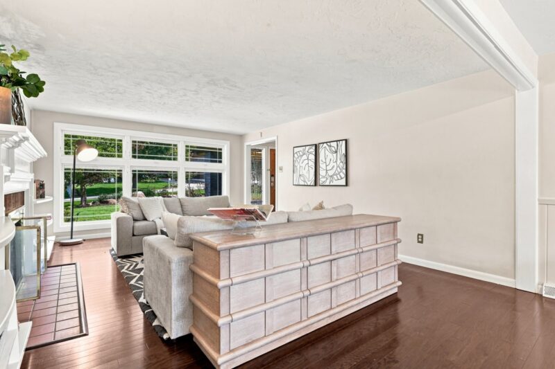 1179 Harvard Road — photo 7