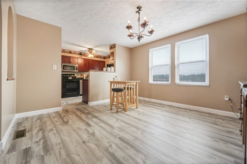 7326 Green Meadow Dr — photo 7