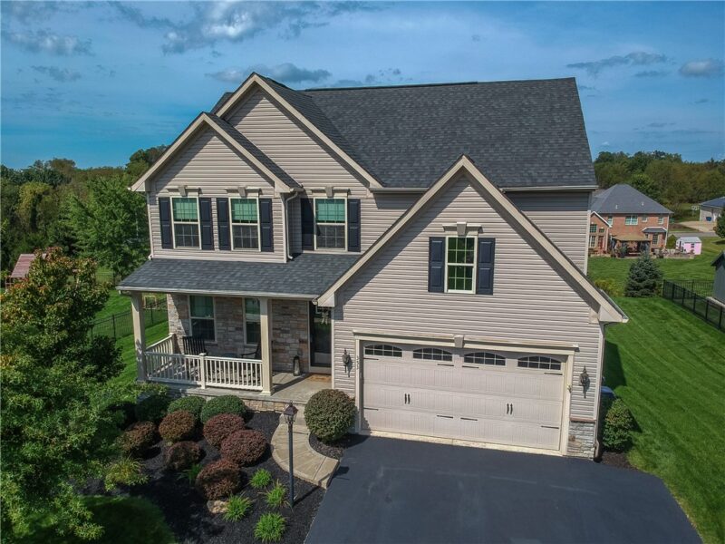 353 Park Edge Drive — photo 2
