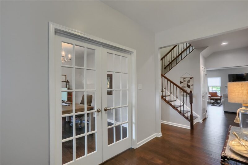 353 Park Edge Drive — photo 7