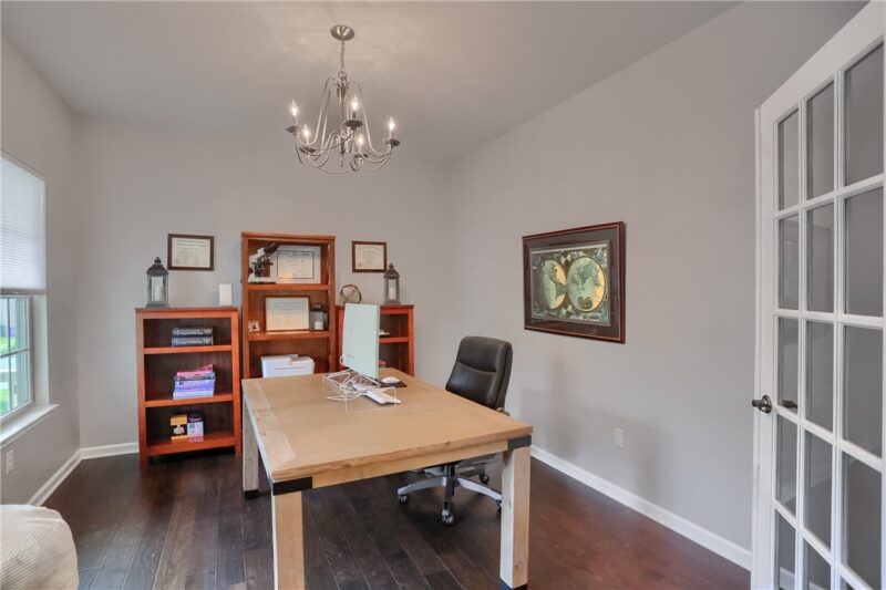 353 Park Edge Drive — photo 8