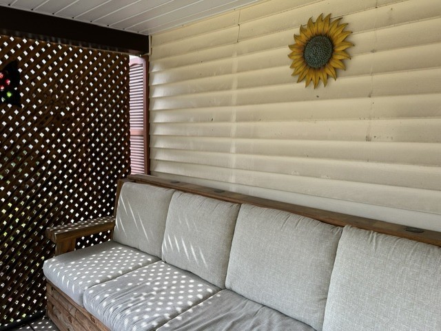 1301 Meade Ave — photo 4