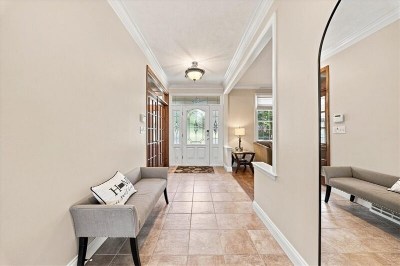 2517 Matterhorn Dr — photo 2