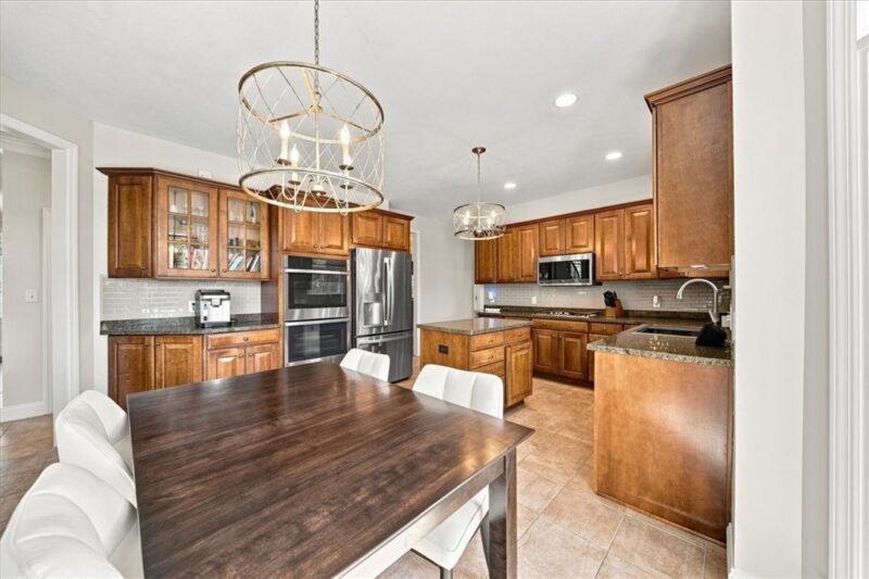 2517 Matterhorn Dr — photo 7