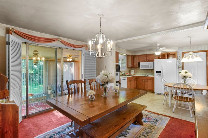 211 Halsey DRIVE — photo 6