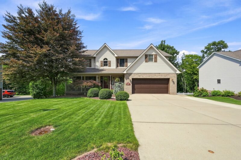 1089 Redoak DRIVE — photo 2