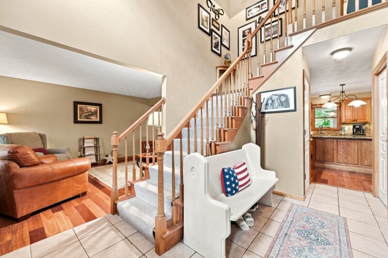 1089 Redoak DRIVE — photo 7
