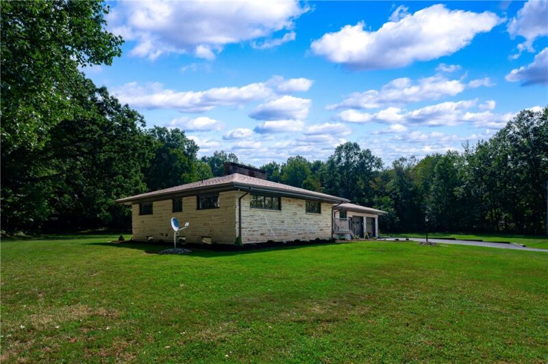 680 N Stone Base Rd — photo 3
