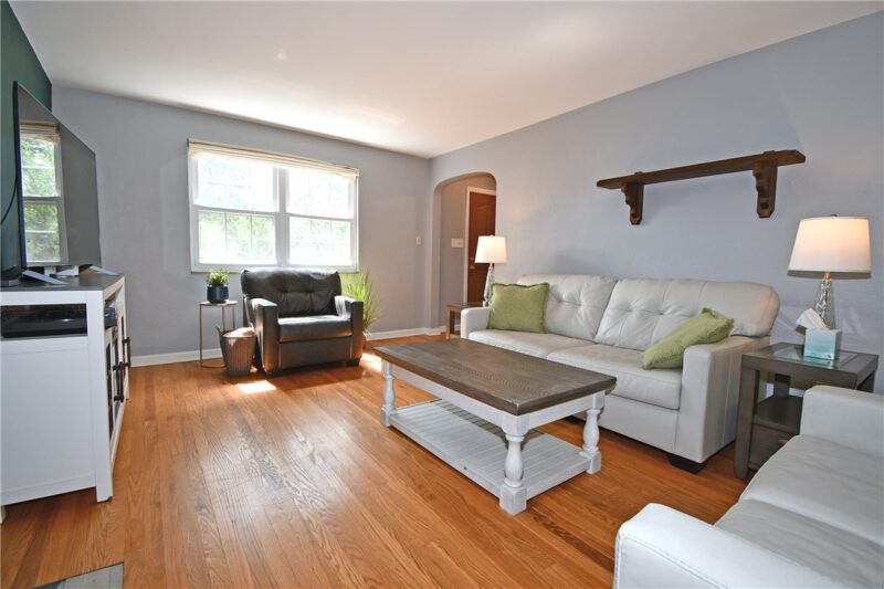 459 Austin Ave — photo 5