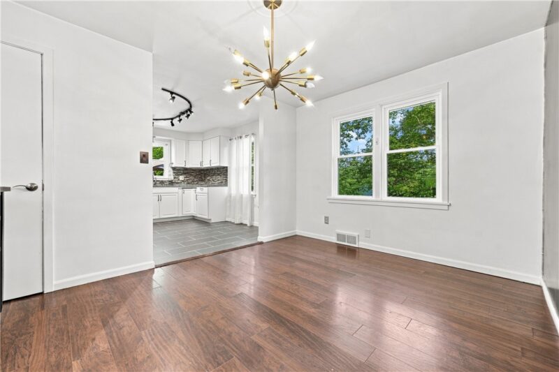 2970 Melvin Dr — photo 8