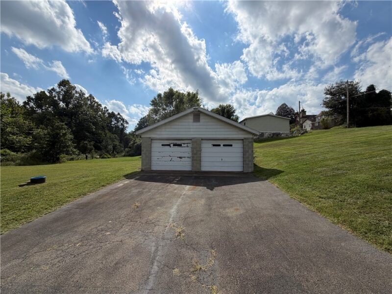3031 W Crawford Ave — photo 5