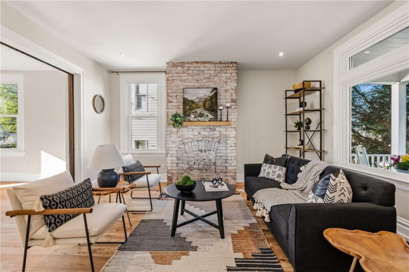 232 S Chestnut St — photo 3