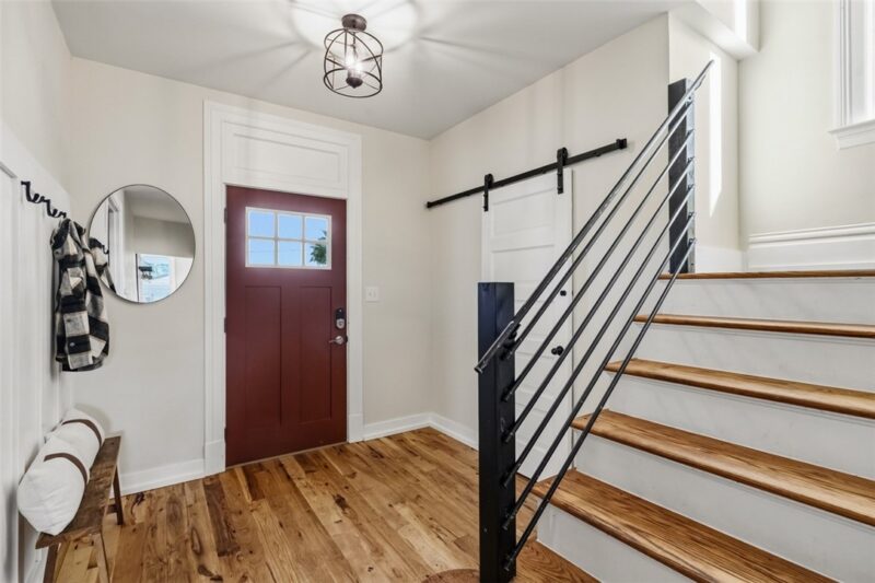 232 S Chestnut St — photo 4