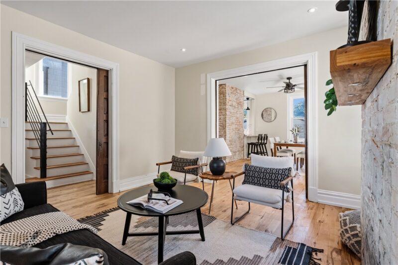 232 S Chestnut St — photo 6
