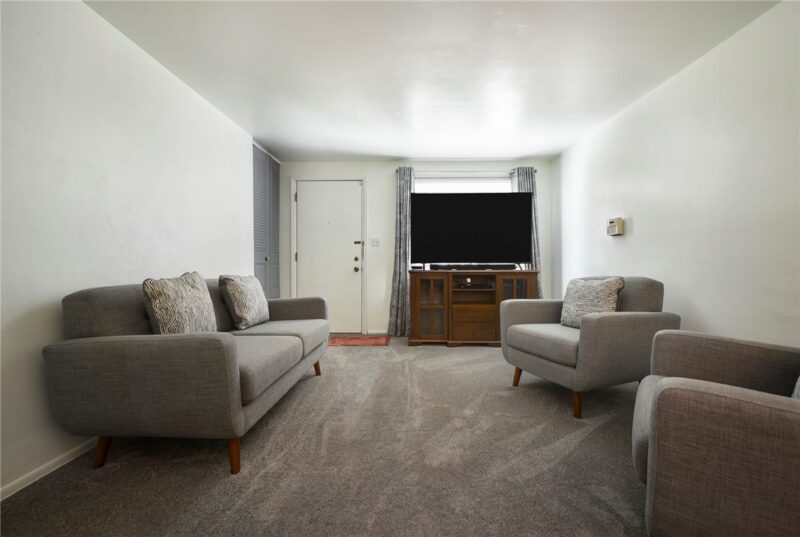 773 Cedarwood Dr — photo 3