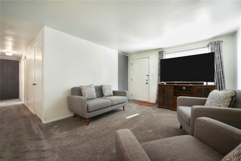 773 Cedarwood Dr — photo 4