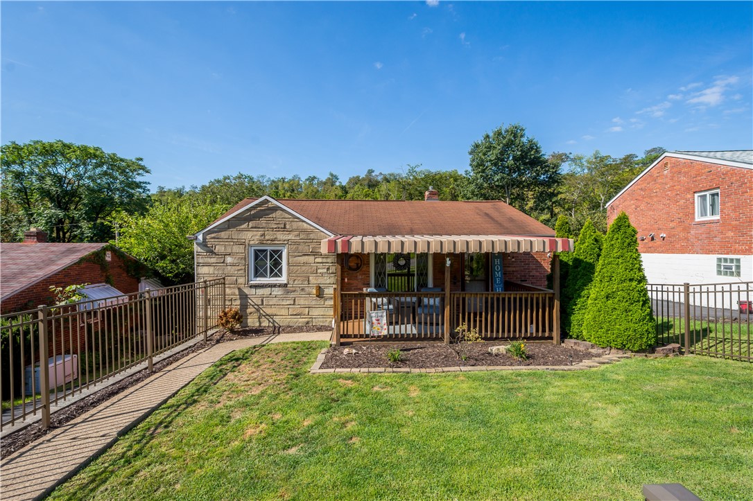 441 Glencoe Dr — photo 1