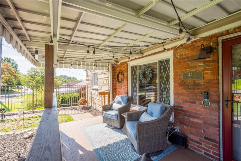 441 Glencoe Dr — photo 6