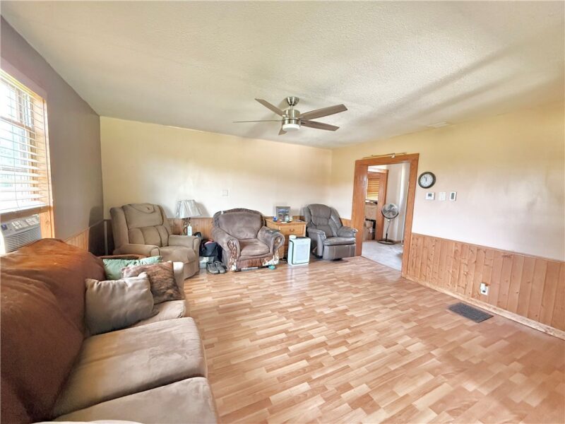 4217 Hillsville Rd — photo 7