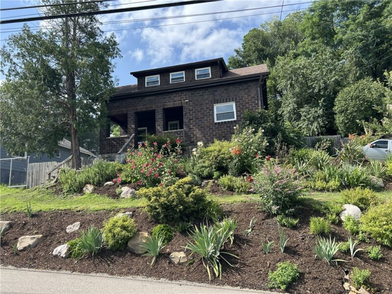 200 Davis Avenue — photo 4