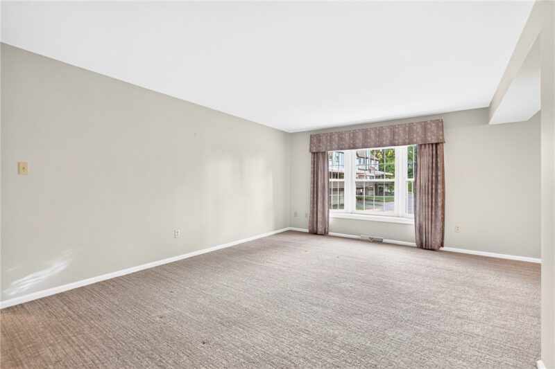 222 Allenberry Cir — photo 6
