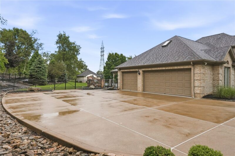 3360 Evergreen Road — photo 6