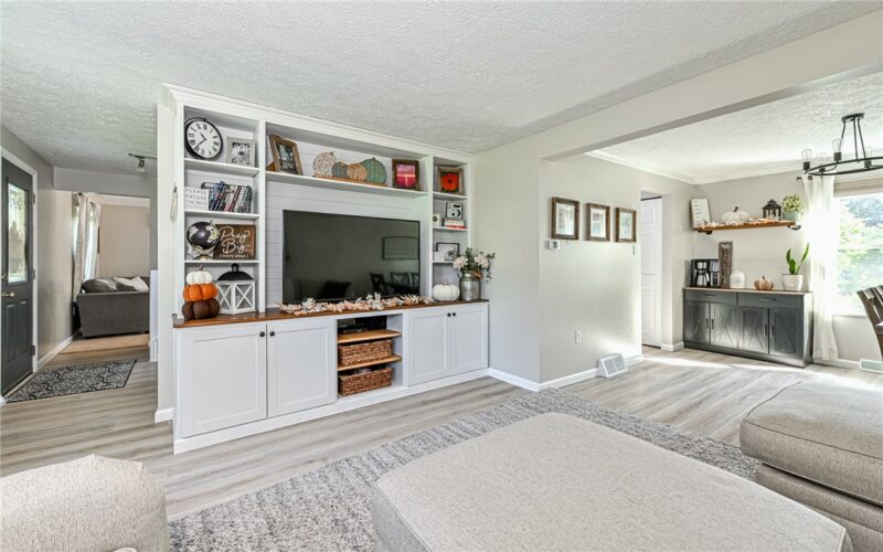 3523 Woodlake Dr — photo 5
