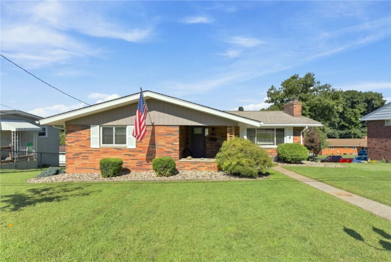 1152 Skyline Drive — photo 2
