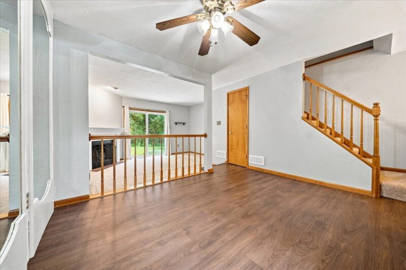 109 Spruce Court — photo 6