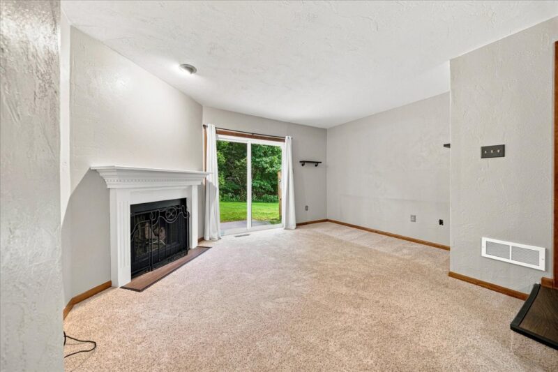 109 Spruce Court — photo 8