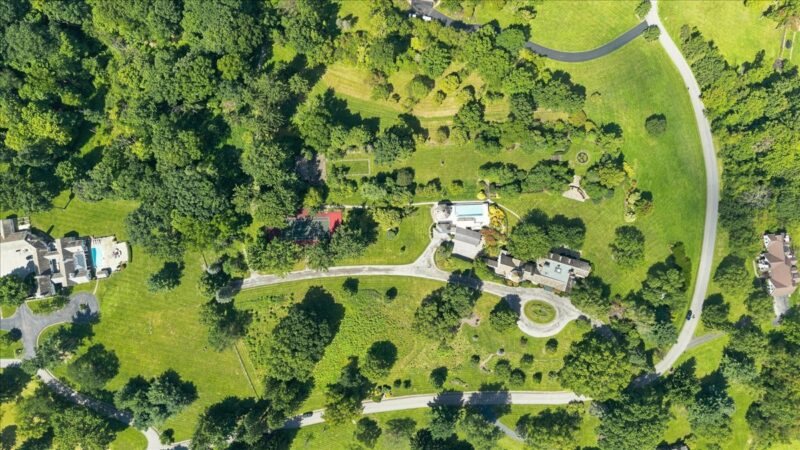 406 Hillside DRIVE — photo 3