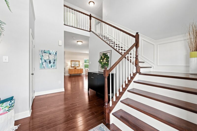 219 Buckingham DRIVE — photo 5