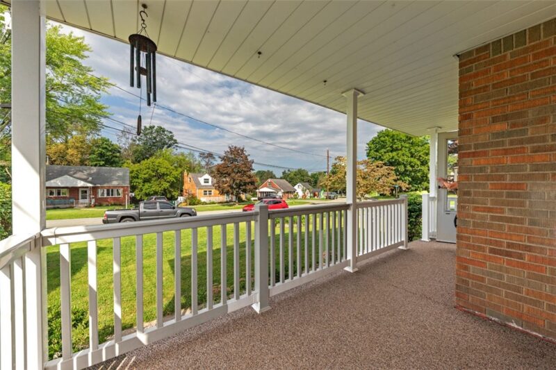 4717 Lolly Dr — photo 3