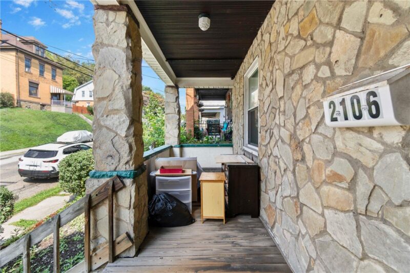 2106 Rockledge St — photo 2