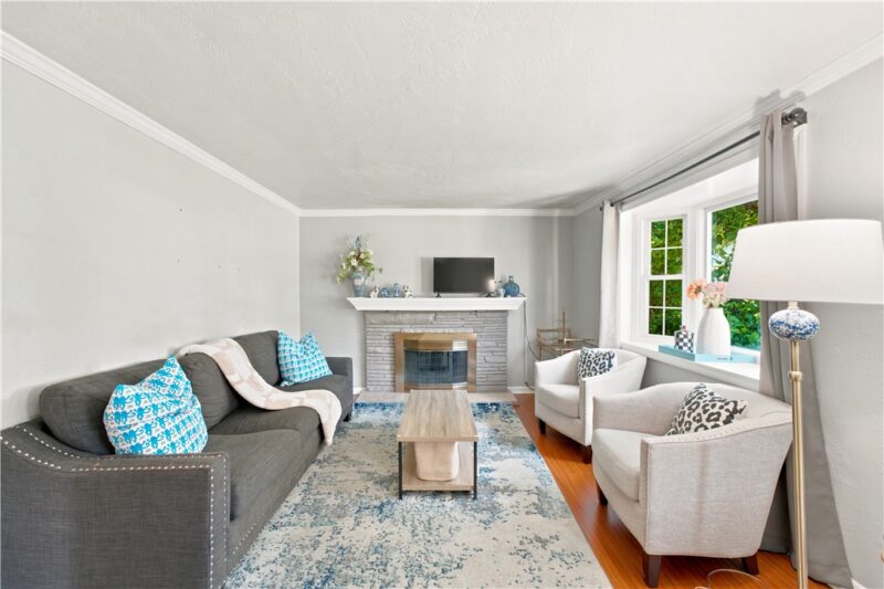 1100 Raven Drive — photo 3