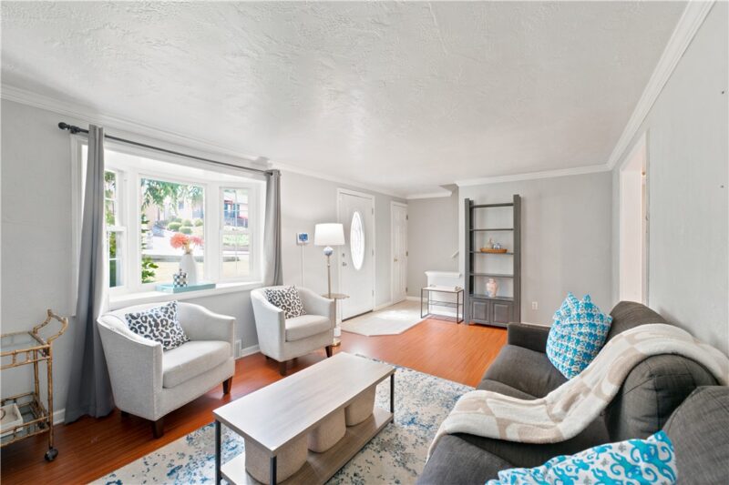 1100 Raven Drive — photo 4