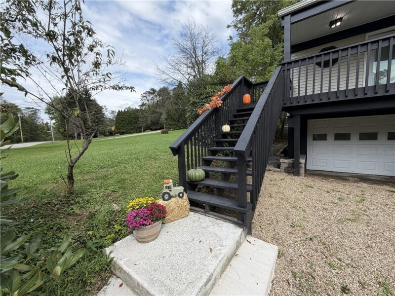 2211 Saxonburg Blvd — photo 3
