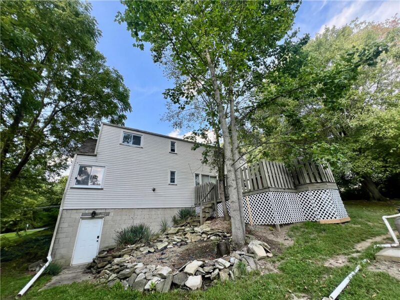 129 Upland Dr — photo 4