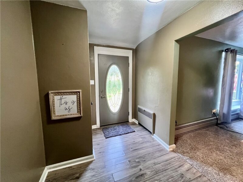 129 Upland Dr — photo 6