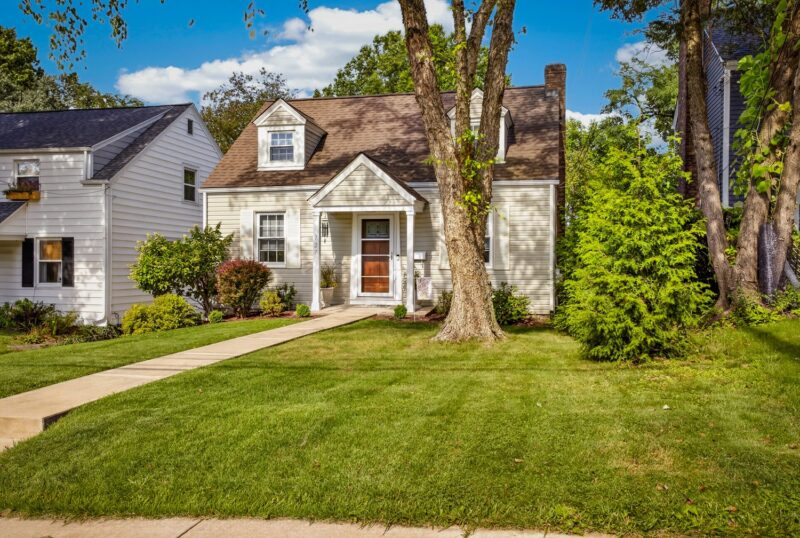 727 Vermont AVENUE — photo 4