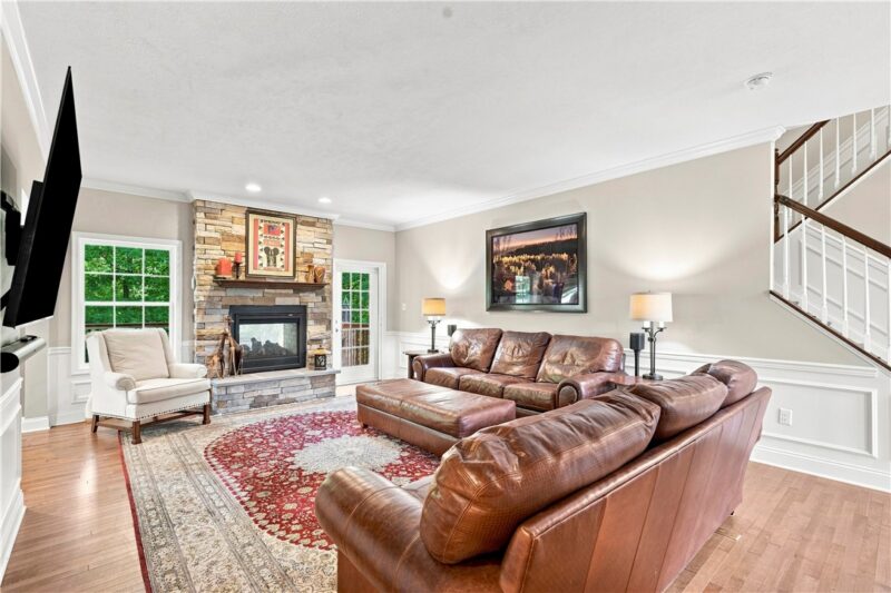 1038 Blackberry Drive — photo 7