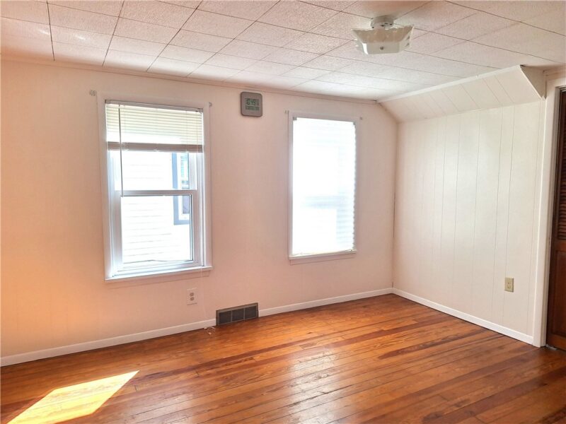 712 Line Ave — photo 5