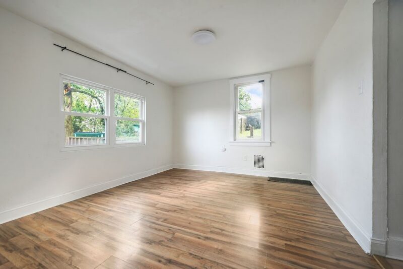 3723 Botsford St. — photo 5